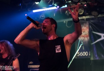 Divension - Photo by Nati