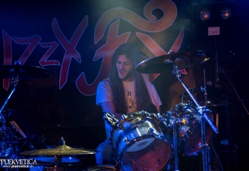 Dizzy Fox - Photo By Marc