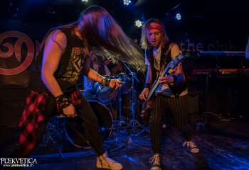 Dizzy Fox - Photo By Marc