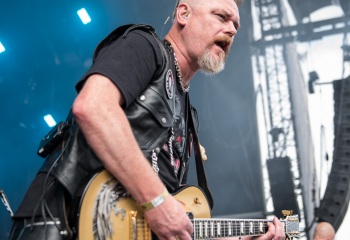 Dream Evil  - Photo by Marc