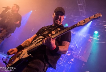 Driven Under - Photo by Marc