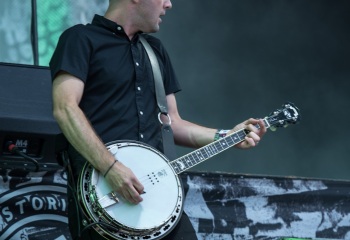 Dropkick Murphies - Photo by Marc