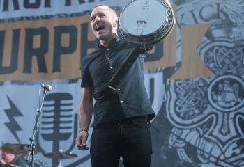 Dropkick Murphies - Photo by Marc