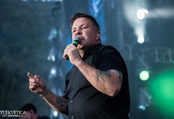 Dropkick Murphies - Photo by Marc