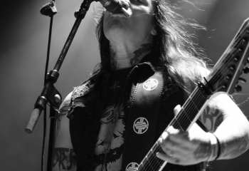 Ektomorf  - Photo By Peti