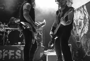 Ektomorf  - Photo By Peti