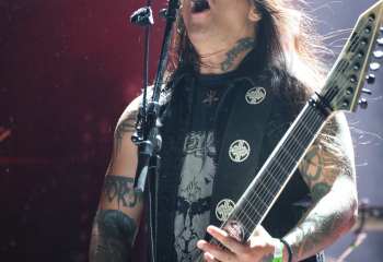 Ektomorf  - Photo By Peti