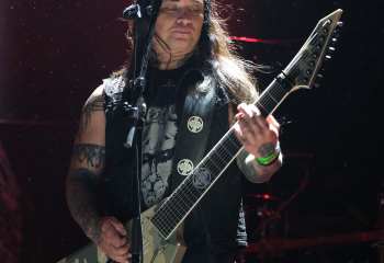 Ektomorf  - Photo By Peti