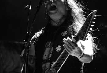 Ektomorf  - Photo By Peti