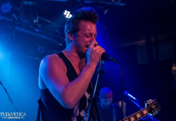 End of Silence - Photo by Nati