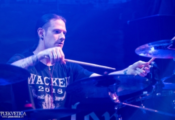 End of Silence - Photo by Nati