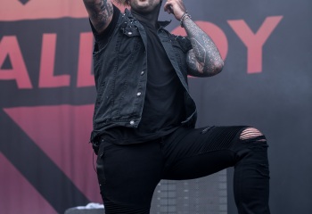 Eskimo Callboy - Photo by Marc