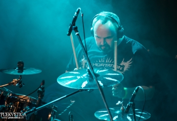 Exhortation - Photo by Nati