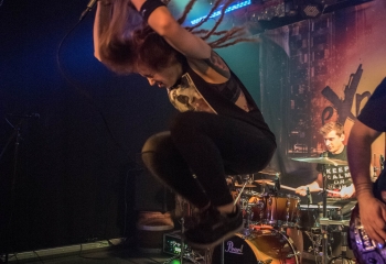 Expellow - Photo By Marc