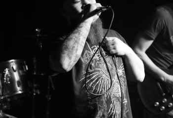 Fat Dog 15.11.2019 - Photo By Peti