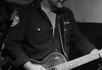 Fat Dog 15.11.2019 - Photo By Peti