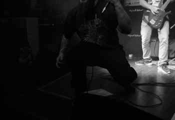 Fat Dog 15.11.2019 - Photo By Peti