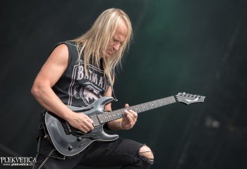 Flotsam and Jetsam - Photo by Marc