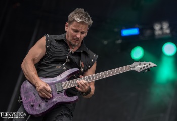 Flotsam and Jetsam - Photo by Marc