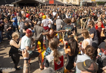 Frank Carter & The Rattlesnakes - Photo By Dänu