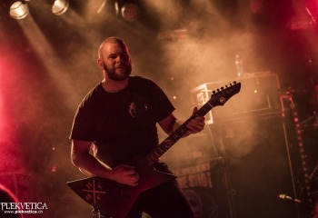 Get The Shot - Photo By Dänu