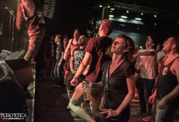 Get The Shot - Photo By Dänu