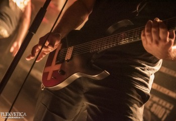 Get The Shot - Photo By Dänu