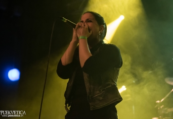 Giftstoff - Photo by Nati