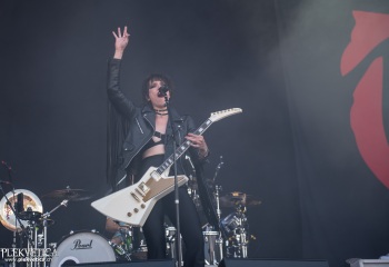 Halestorm - Photo by Marc