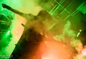 Hammer King - Photo by Marc