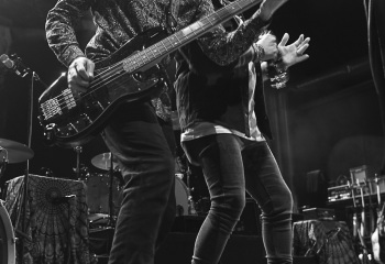 Hangarvain - Photo By Pat
