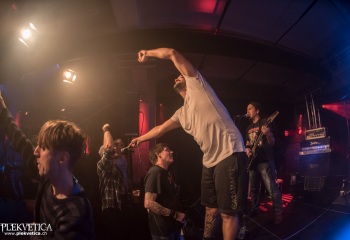 Hellvetica - Photo By Marc