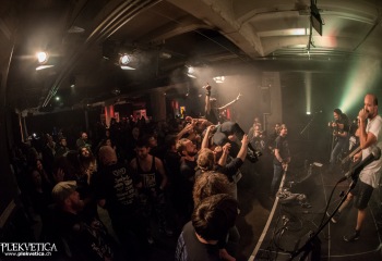 Hellvetica - Photo By Marc