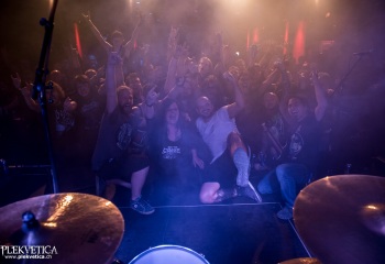 Hellvetica - Photo By Marc