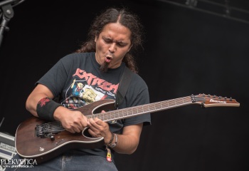 Hellvetica - Photo by Marc