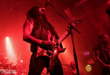 Hierophant - Photo by Nati