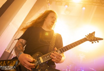 I Revolt - Photo By Dänu