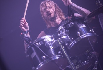 I Revolt - Photo By Dänu