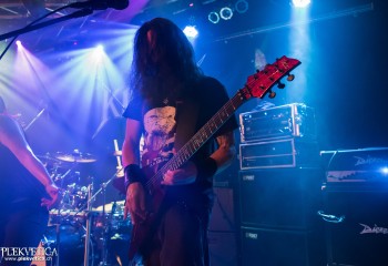 KLAW - Photo by Nati