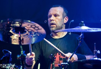 KLAW - Photo by Nati