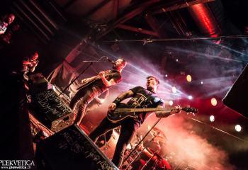 Kowloon Walled City - Photo by Eylül