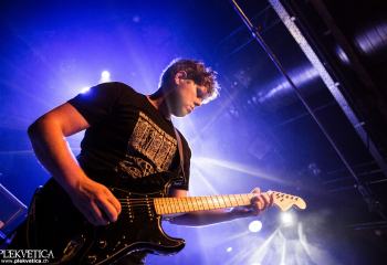 Kowloon Walled City - Photo by Eylül