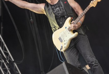 Leverage - Photo By Dänu