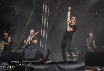 Leverage - Photo By Dänu