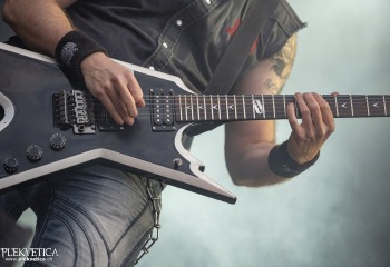 Leverage - Photo By Dänu