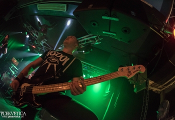 Liar Thief Bandit - Photo By Marc