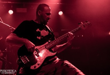 Mesmerised - Photo by Nati