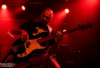 Mesmerised - Photo by Nati