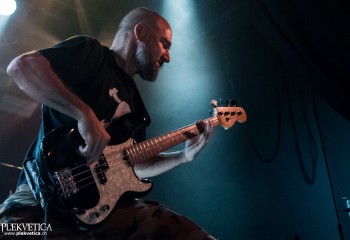 Mesmerised - Photo by Nati