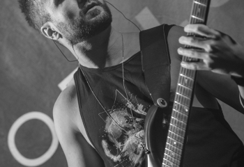 No Sleep For Lucy - Photo By Dänu